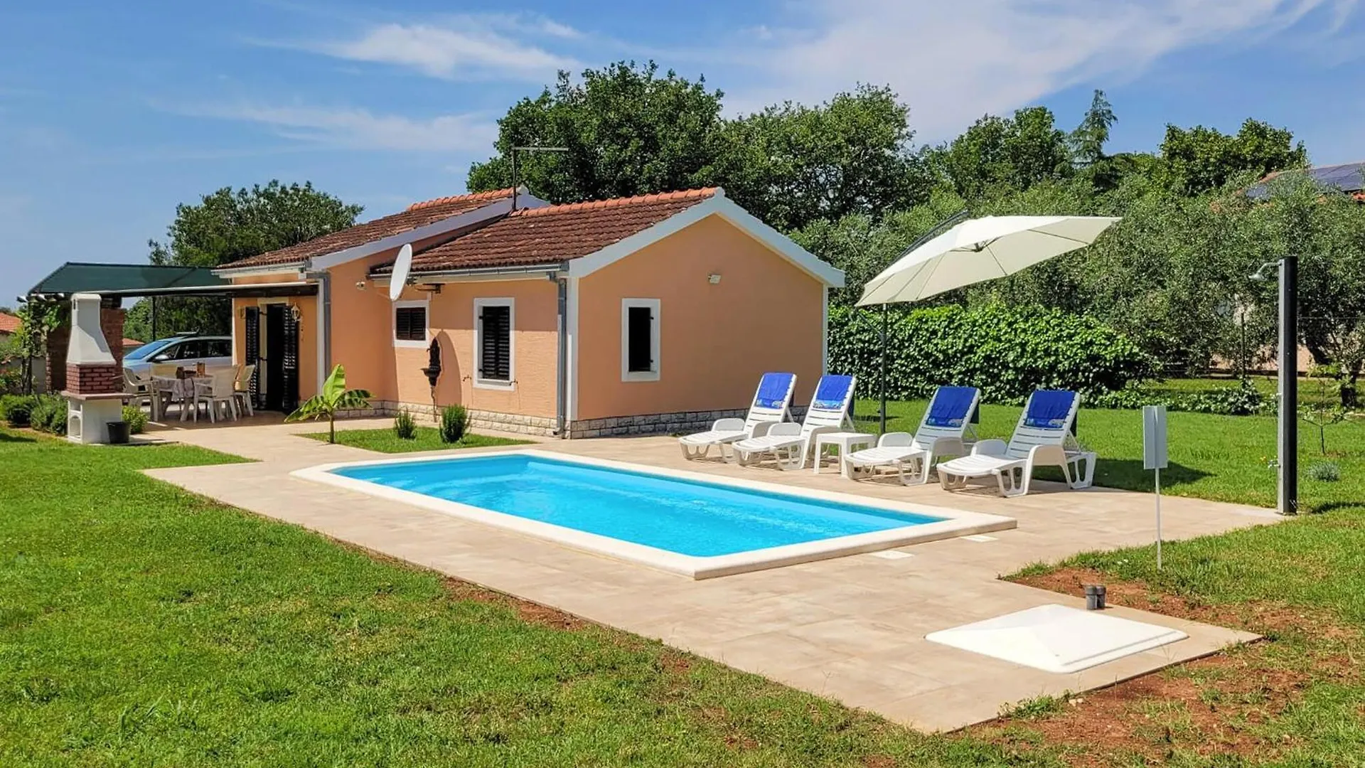 Stunning Home In Medulin With Wifi